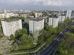 Osiedle Batorego-Zachód. Widok w kierunku południowo-wschodnim z Pola Mokotowskiego wzdłuż ulicy św. Andrzeja Boboli