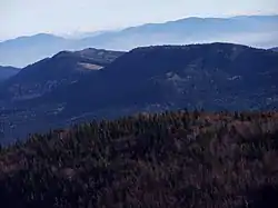 Ostra i Cichoń – widok z Mogielicy