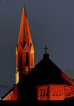 Widok na podświetloną północną stronę