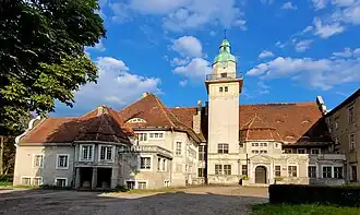 Część pałacu z 1910 od frontu