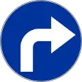 Nakaz skrętu w prawo