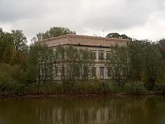 Pałac na terenie zamku