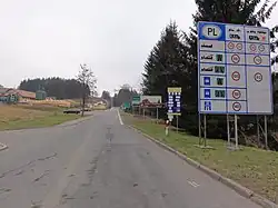 Wjazd na DW943 od strony granicy