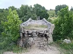 Widok na most od strony wysadzonego, zachodniego przyczółka