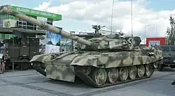 PT-91E\Ex prezentowany podczas targów MSPO 2006