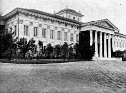 Widok ogólny pałacu