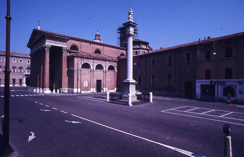 Madonna del Fuoco, piazza del Duomo, Forlì