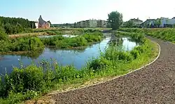 Widok kościoła z daleka