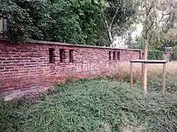 Mur dawnego nabrzeża