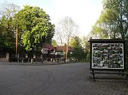 12. Parking – do lat 60. XX w. staw, potem plac omłotowy, ul. Tetmajera