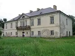 Dwór w Pawłowiczach.