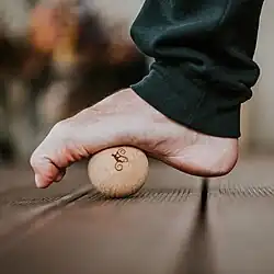 korlowa-pilka-do-masazu-stop