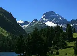 Widok z przełęczy na Piz Ela