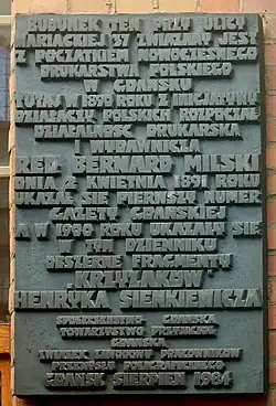 Tablica na gdańskim Głównym Mieście, upamiętniająca działalność Bernarda Milskiego