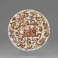 Talerz z serii Dwanaście znaków zodiaku z dekoracją malarską wykonaną przez Ignaza Bottengrubera, ok. 1725–30, ze zbiorów Muzeum Narodowego w Warszawie