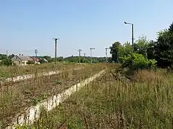 Nieczynny peron drugi