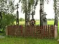 Prawosławne krzyże wotywne przy wjeździe do wsi od strony Zabłudowa