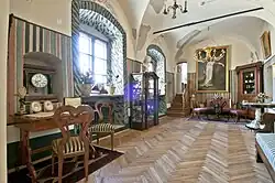 Duży Pokój w Paski – stan na 2022 r.