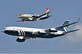 Ił-96-400T linii Polet Airlines we wspólnym locie z samolotem pasażerskim Ił-114