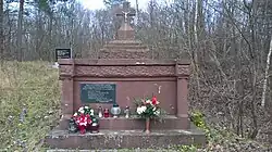 Pomnik ku czci zamordowanych w 1920 roku na cmentarzu żydowskim