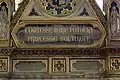 Grobowiec hrabiny Marii Potockiej - detal nad wejściem