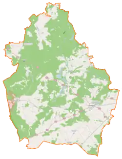 Mapa konturowa powiatu człuchowskiego, po lewej nieco na dole znajduje się punkt z opisem „Sarniak”