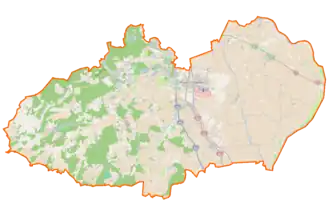 Mapa konturowa powiatu gdańskiego, blisko centrum na lewo u góry znajduje się punkt z opisem „Kolbudy”