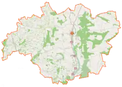 Mapa konturowa powiatu pułtuskiego, blisko centrum na lewo u góry znajduje się punkt z opisem „Przewodowo Poduchowne”