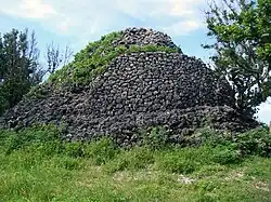 Pozostałości puzumari, wieży obserwacyjno-sygnalizacyjnej na wyspie Kuro