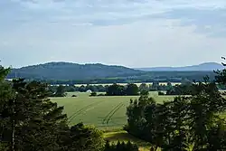 Radechov i Vrátenská hora z Orlí