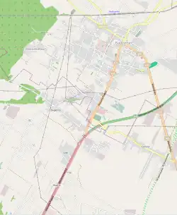 Mapa konturowa Radzymina, u góry po prawej znajduje się punkt z opisem „miejsce bitwy”