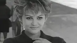 Claudia Cardinale w filmie Jego dziewczyna (wł.&nbsp;La ragazza di Bube) Luigiego Comenciniego (1963 r.)