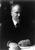 Raymond Poincaré - lider Sojuszu Demokratycznych Republikanów.