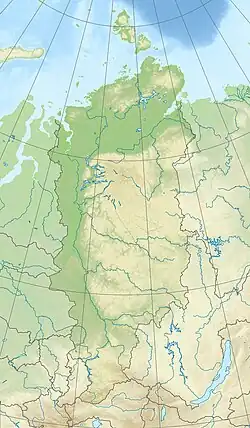 Mapa konturowa Kraju Krasnojarskiego, blisko dolnej krawiędzi po prawej znajduje się punkt z opisem „źródło”, natomiast na dole znajduje się punkt z opisem „ujście”