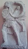 Wojownik grający na rogu, fragment reliefu iberyjskiego, II wiek p.n.e.