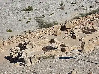 Część ruin miasta Kalhat widziana z góry (2022)