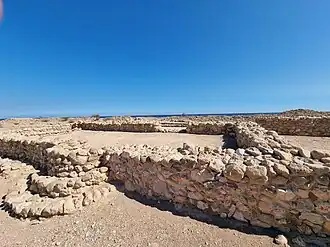 Część ruin miasta Kalhat (2022)