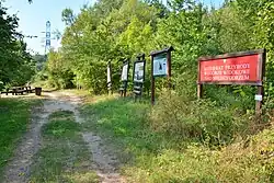 Tablice informacyjne w rezerwacie