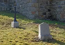 Stela i krzyż Mayra