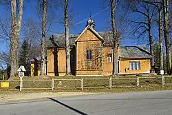 Zabytkowa kaplica w Ropience Górnej (dawna cerkiew)