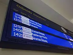 Rozkład jazdy pociągów PKP Gogolin na tablicy LED zgodny z IPI-6