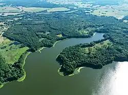 Wschodnia zatoka, znana również jako Zatoka Drela. Półwysep Stańkowo znajduje się po prawej stronie