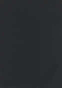 Jednolita, matowa, czarna przednia okładka czasopisma w formacie B5