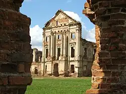 Ruiny pałacu Sapiehów