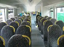 SA132-008 posiada 175 miejsc siedzących