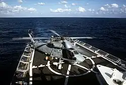 Śmigłowiec SH-2F na pokładzie „krótkiej” fregaty USS „Clark” (FFG-11)