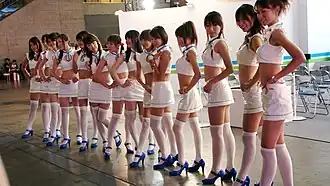 Modelki SNK Playmore podczas Tokyo Game Show