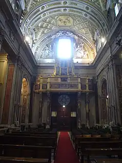 Wnętrze – chór muzyczny