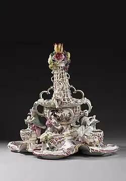 Porcelanowy serwis przyprawowy z 1760 roku