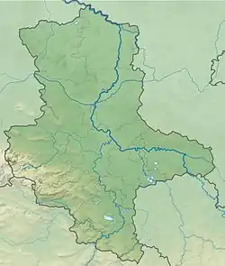 Mapa konturowa Saksonii-Anhaltu, na dole znajduje się punkt z opisem „miejsce bitwy”